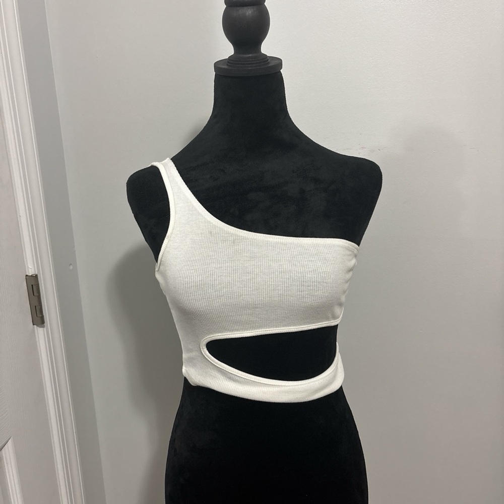 Elegant White Asymmetrical Women's Top
